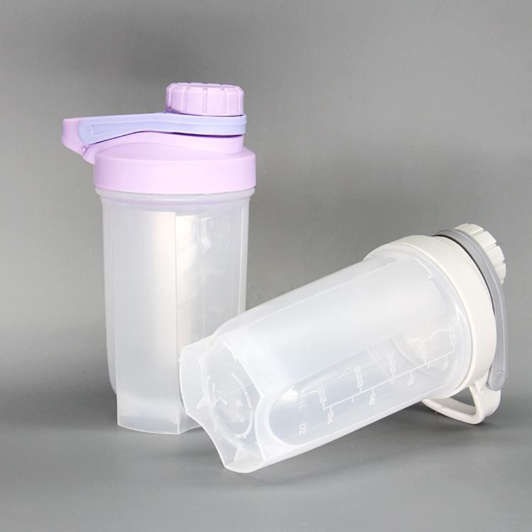 Factory Wholesale 400Ml 500Ml 600Ml Non Toxic Plastic Shaker Drinking Bottle With Mixer Ball