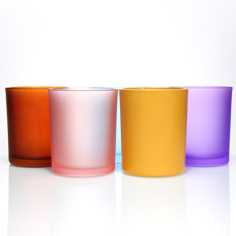 OEM Frosted Glass Holders Hot Sale 6oz 8oz 10oz 12oz Glass Scented Candle Glass Jars With Wooden Lid