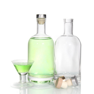 Wholesale 375ml  500ml  750ml 1000m Clear Empty Glass Vodka/Spirit/Liquor/ Wine Bottle  With Lid