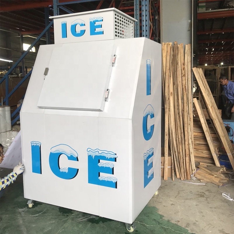 Ice merchandiser outdoor slanted solid door bagged ice storage freezer