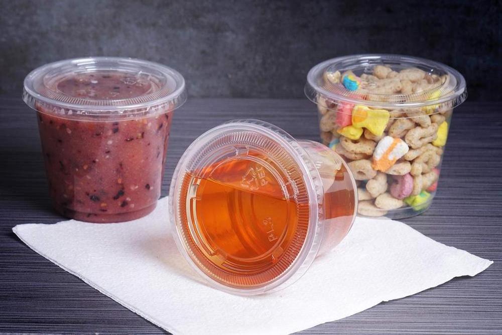 165ML/5.5OZ Clear Plastic Jello Shot Souffle Cups with Lids Souffle Cups  Parfait Cups for drinking deli container