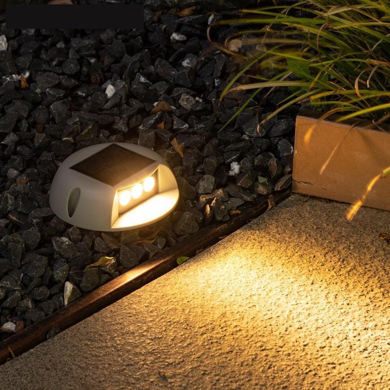 Solar Energy Surface Mounted Corner Light Bridge Deck Plank Waterproof Walkway Light LED Footlight