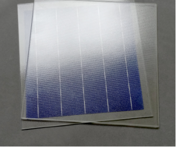 3.2mm Low Iron Float Tempered Solar Glass with Antireflective Treatment