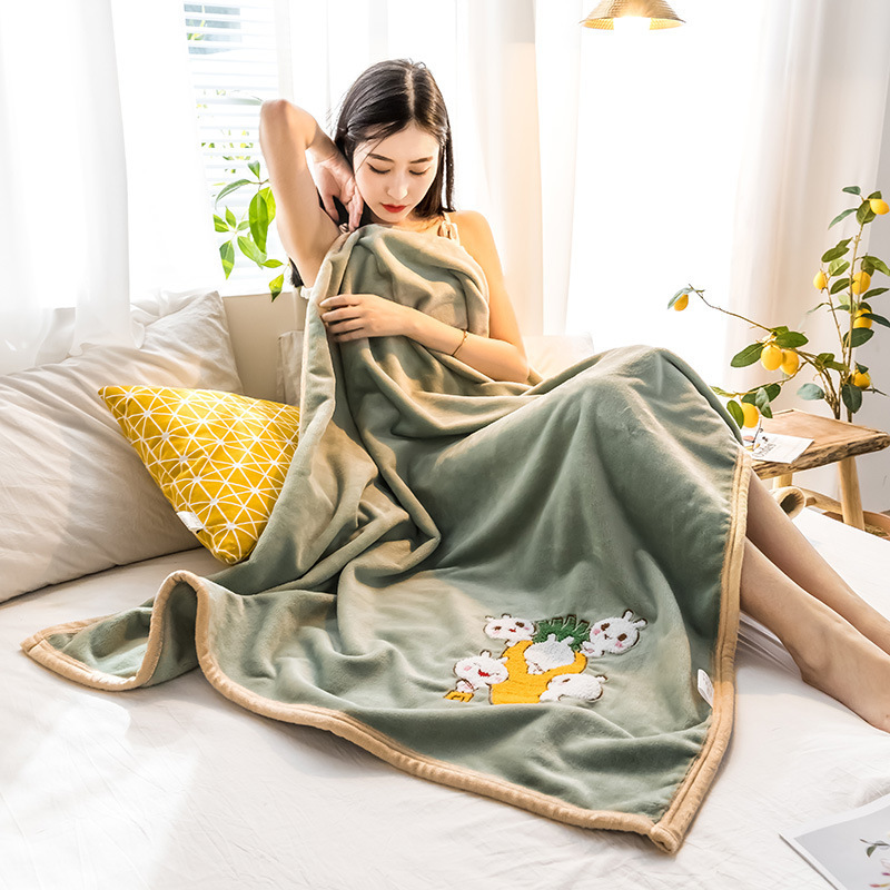 2024 New Cozy Baby Crib Cartoon Embroidery Throw Travel Gift Small Kids Soft Mink Fleece Blanket Throw