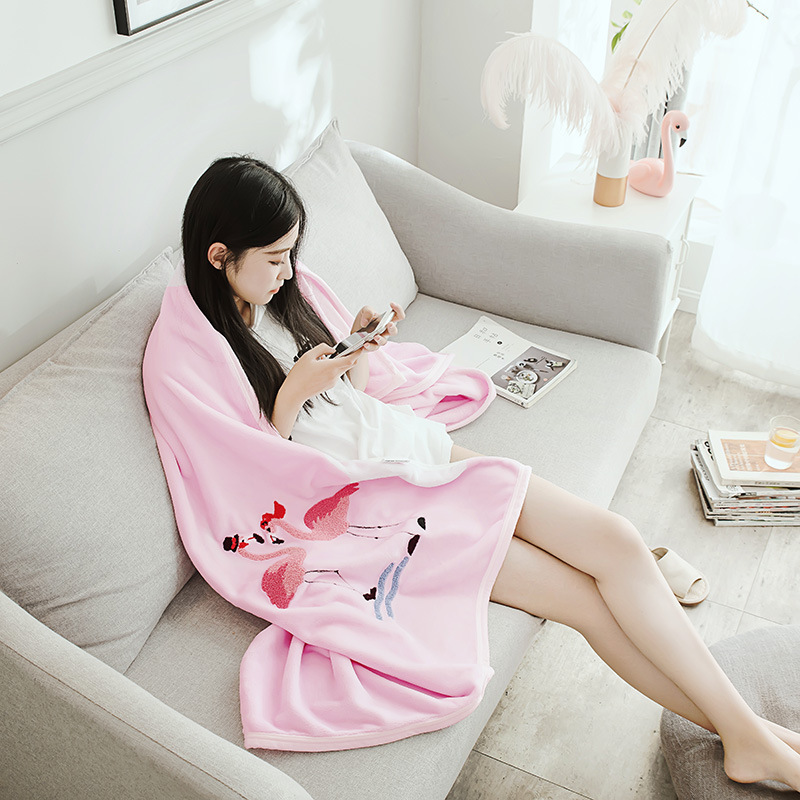 2024 New Cozy Baby Crib Cartoon Embroidery Throw Travel Gift Small Kids Soft Mink Fleece Blanket Throw