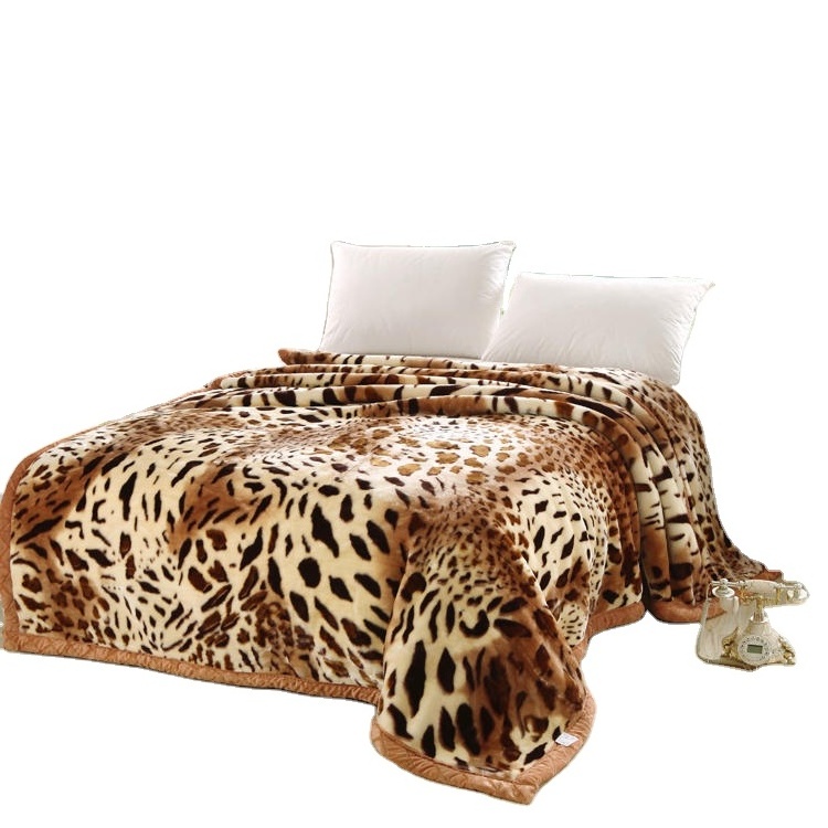 Hot Selling Luxury 2 ply Korean Mink Blankets Print Leopard Pattern Double Layer warm Raschel Blankets