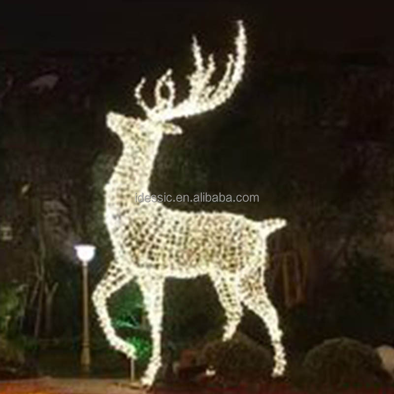 Outdoor large animal illuminated light sculpture used commercial Christmas decorations for zoo light show