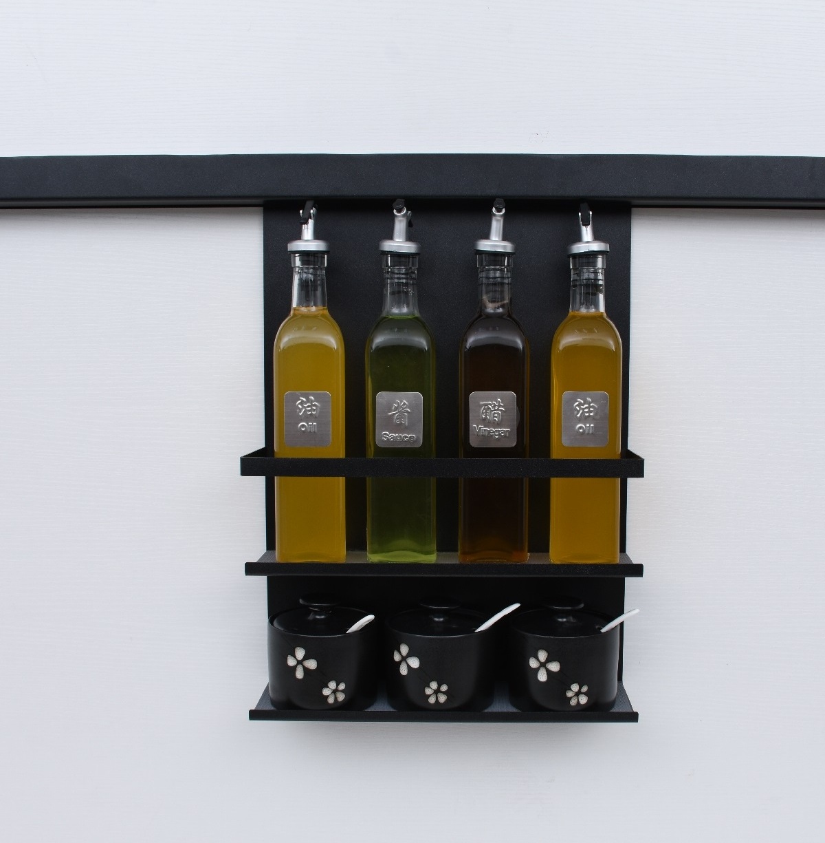 Free Combined Kitchen Wall-mounted Storage Shelf, Seasoning Vinegar Soy Sauce Olive Oil Pot Lid Spoon Hanging Rack With LED Rod