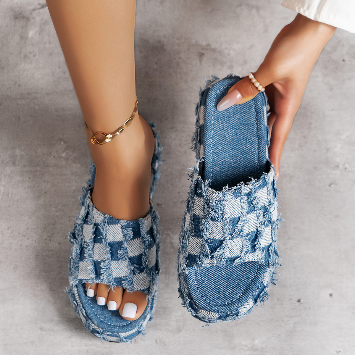 New Fashion Slipper And Puerse Set Trendy Handbag Plaid Feathers Blue Shoulder Bags Low Heel Open Toe Black Slides Flip Flops