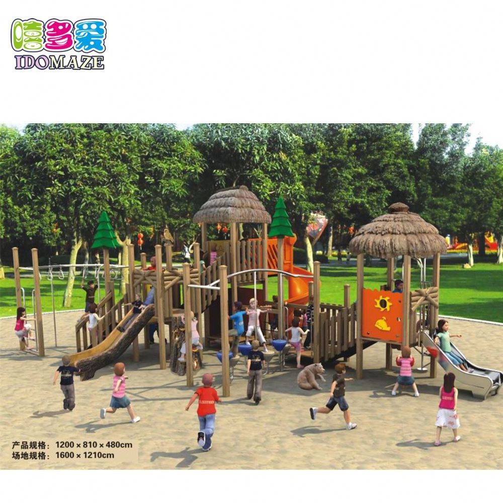 2021 New Cheap Wooden With Roof Outdoor Playhouse For Kids