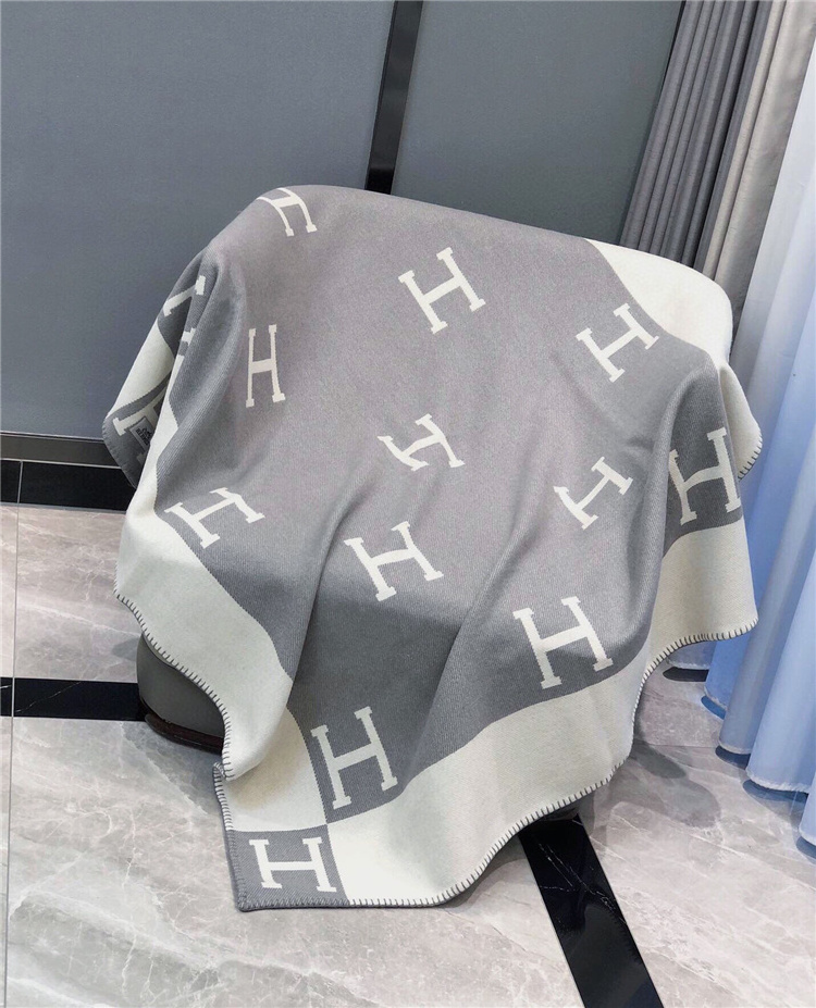 morden style letter blanket sublimation cocomelon comfort camping wool knitted blanket for dropshipping for dropshipping