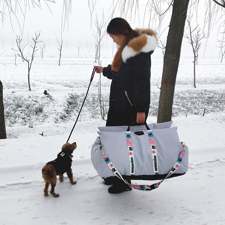 Multi functional Luxury Dog Car seat Pet Bed Portable Travel Dog bed With Handle Dog Car Pillow