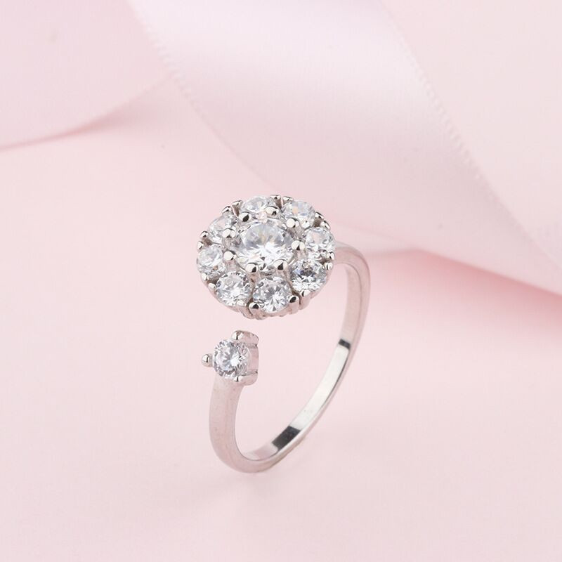 Luxury Diamond Magic Dancing Rings Latest Designs 925 Sterling Silver Plated Rotating Gemstone Wedding Rings For Girls