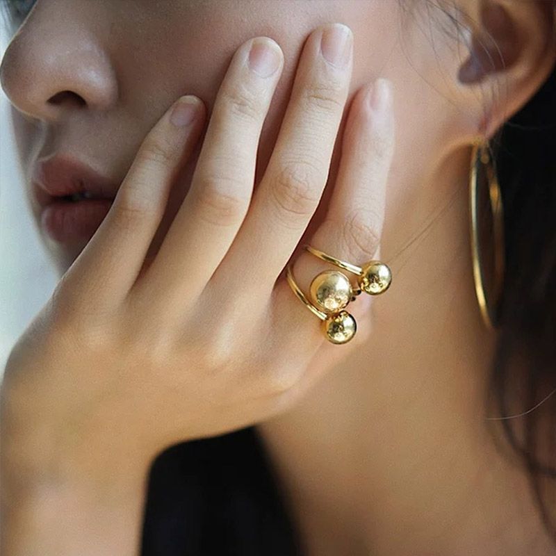 2022 Newest Minimalist Jewelry 18k Gold Plated Geometric Knuckle Rings Dainty Creative Gold Ball Bead Cluster Rings