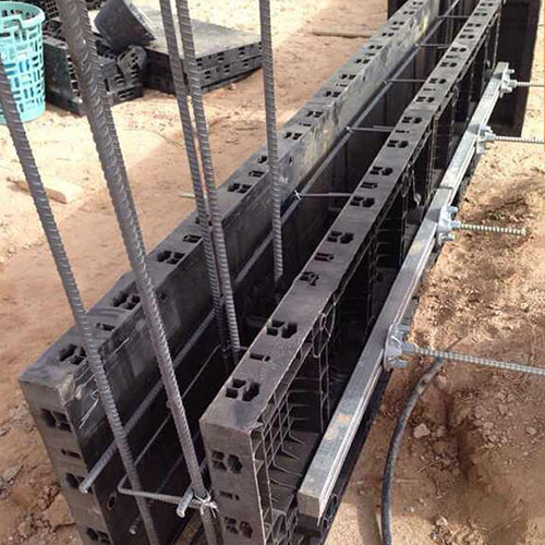 Plastic wall formwork