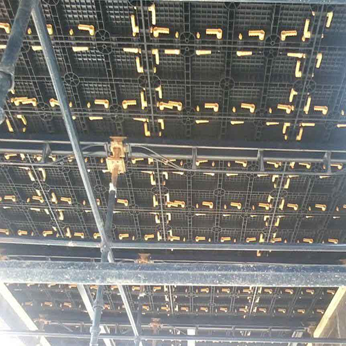 Plastic wall formwork