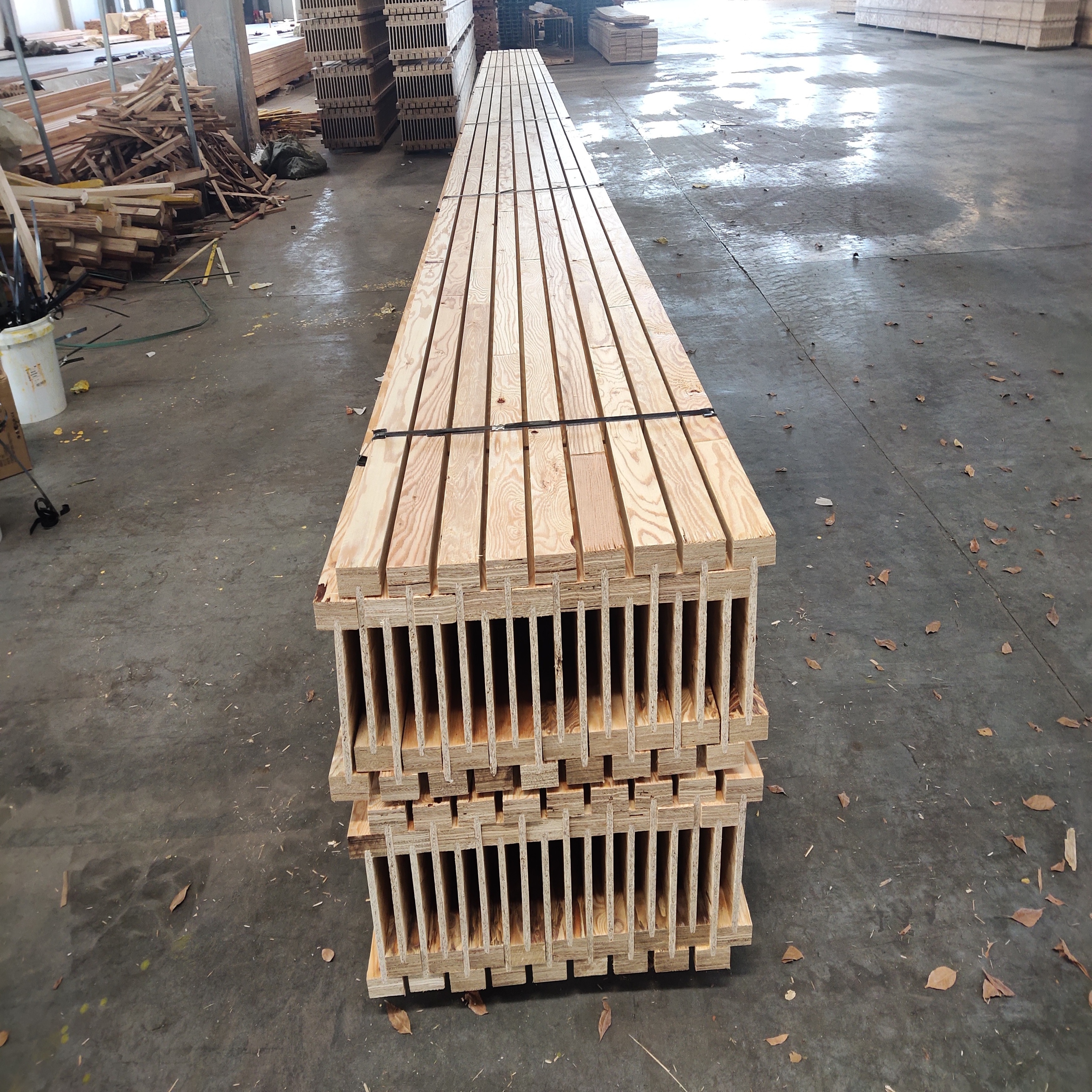 I joist beam Height in 300mm LVL type for roof