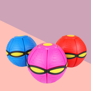 2022 outdoor Toys for kids flying saucer ball decompress ufo magic flying ball with light flying magic ball