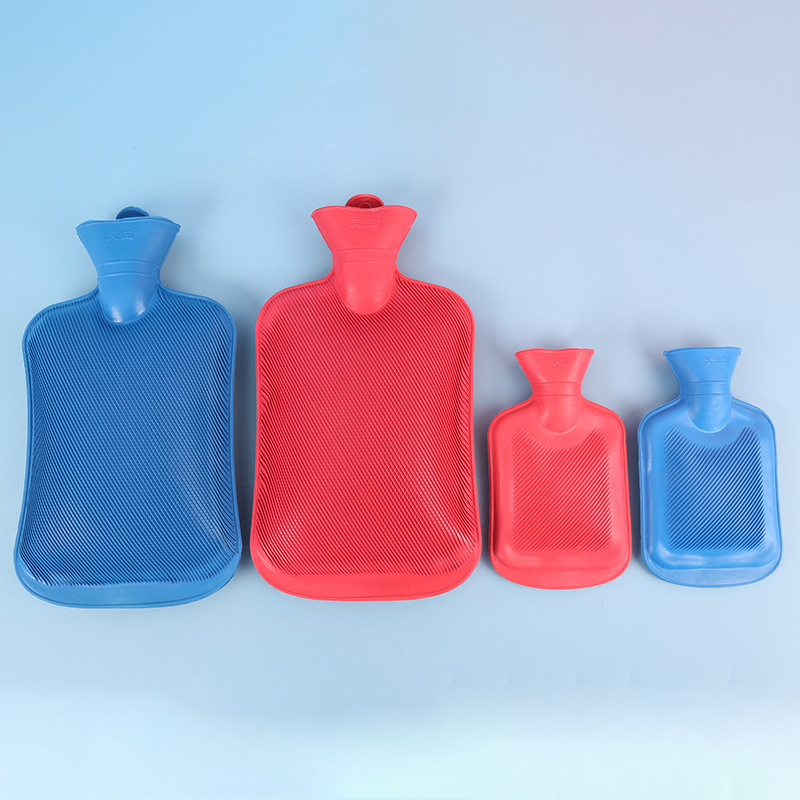 High Quality Wholesale Manufacturer 2000Ml Mini Hot Water Bag With Cover Hot Water Bottle