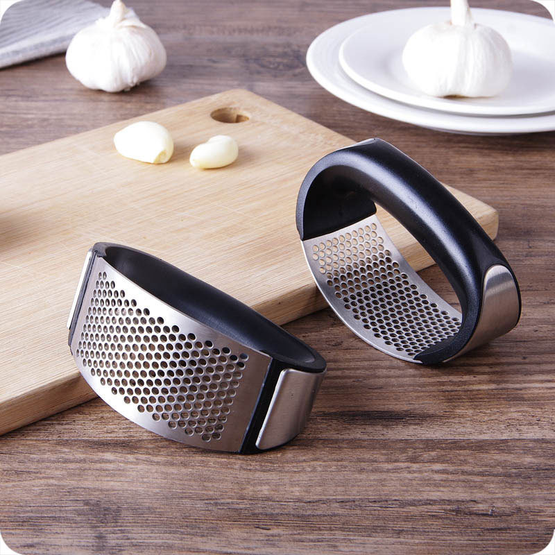 Ring Stainless Steel Garlic Chopper Multifunctional Manual Mini Garlic Crusher Home Thicken Easily Ginger Crusher Garlic Press