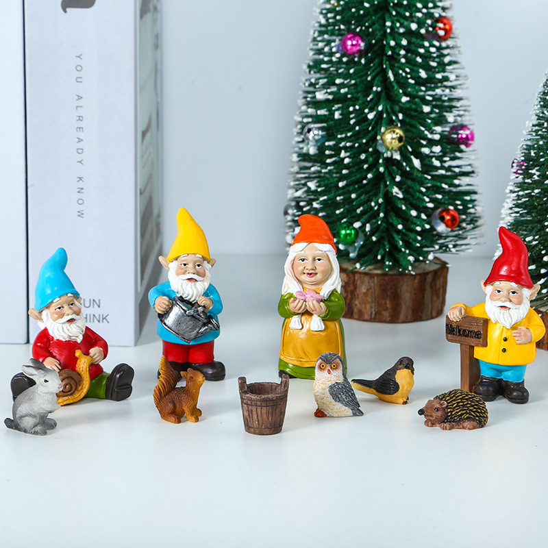 2023 hot sale resin crafts Christmas gift European style birthday gift dwarf ornaments garden decor seven dwarfs gnome statue