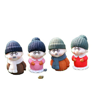 Micro landscape ornaments grandpa grandma figurine cartoon dolls DIY plastic crafts gifts garden home desktop decoration