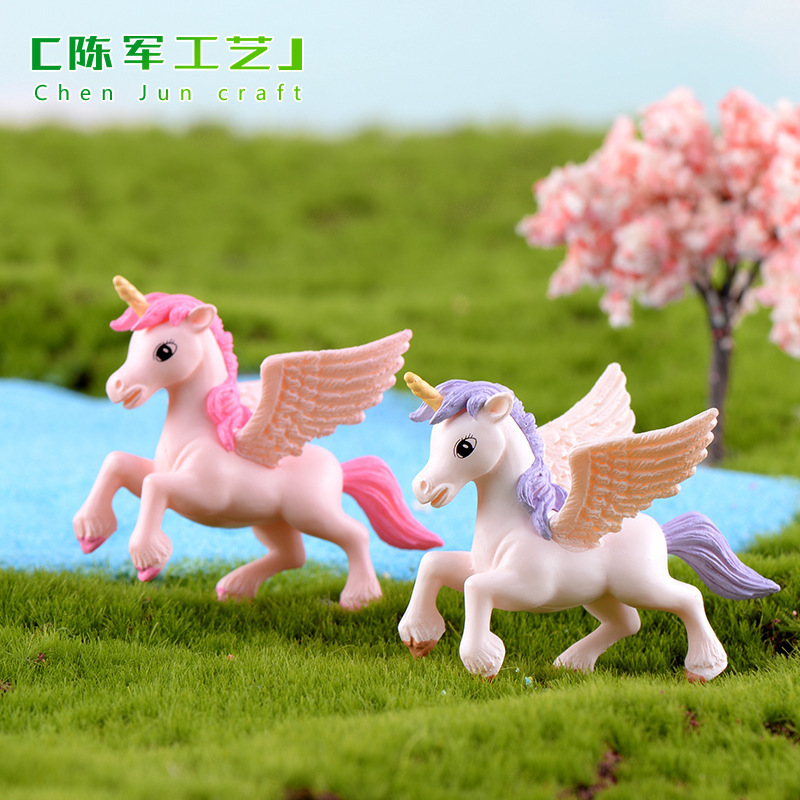 Moss micro landscape decoration cute pony unicorn figurine cartoon animal garden bonsai statue home desk plastic craft figures