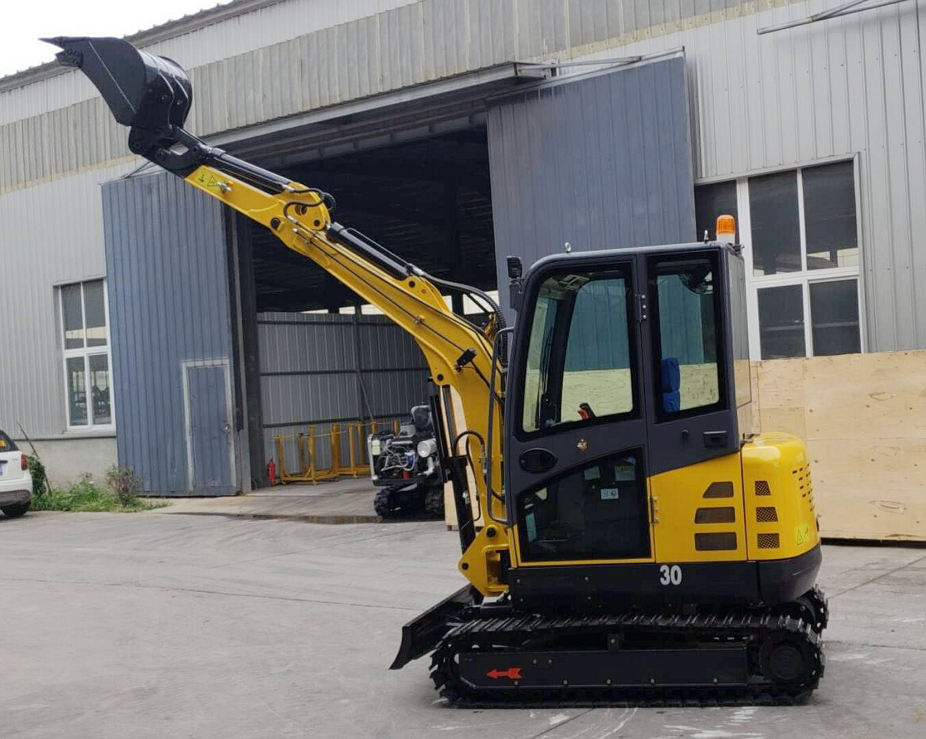 China made 3t mini crawler excavator with extension crawlers and swing arm