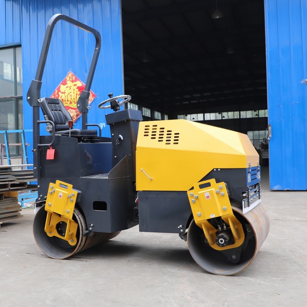 Rotating Compactor Ride On Hydraulic Vibrator 1.5 3t 8 Ton Mini Rubber Tire Compactor ...
