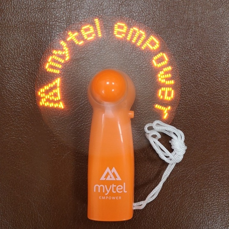 Promotional gifts custom mini usb driver handheld programmable led message fan software