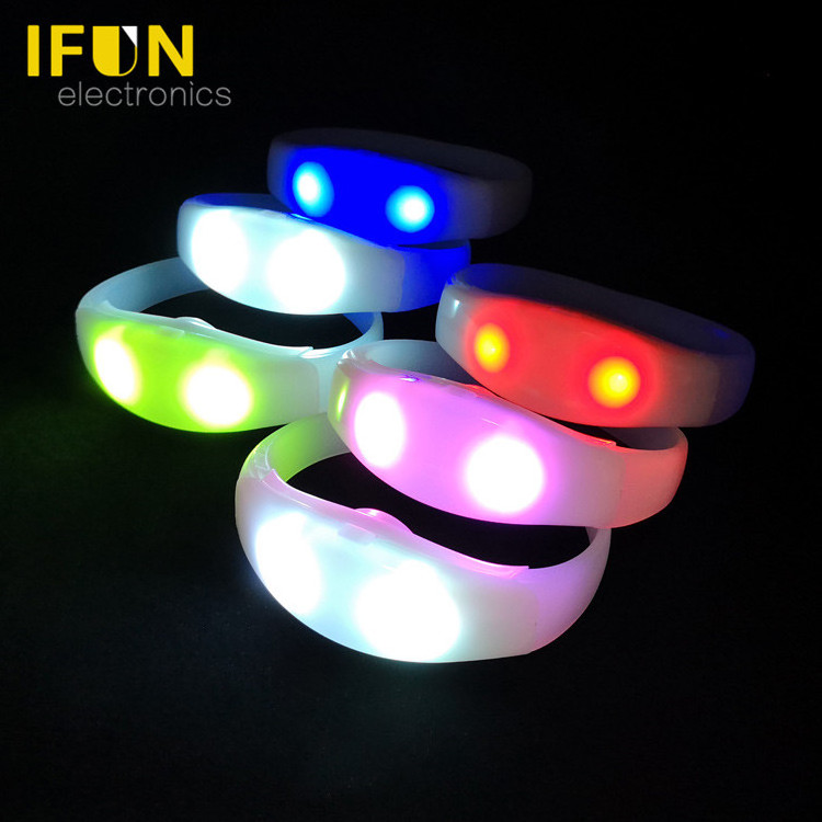 Programmable Remote Controlled Flashing Led Silicone Bracelet, Radio Control Rfid Light Up Wristband DMX Led Bracelet