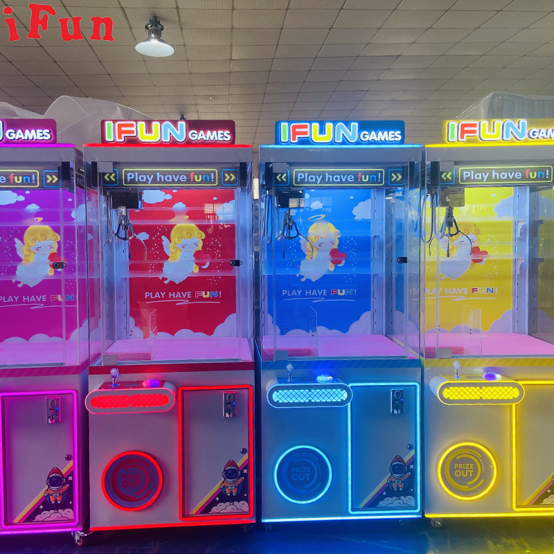 Factory Price Hot Selling Ifunpark Claw Machine Plush Doll Toy Claw Crane Machine prize vending out Toy Gift game machine