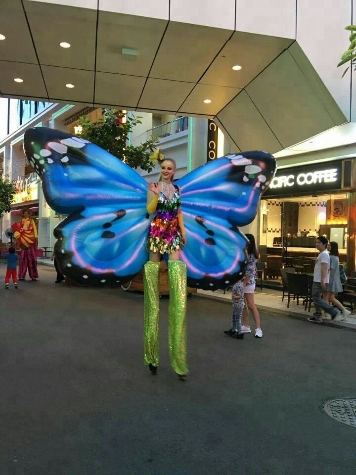 Colorful Inflatable Butterfly Mascot Costume Walking Inflatable Butterfly Wing Costume for Outdoor Parade Event Performance