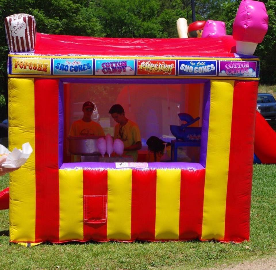 Portable concession booth/ Inflatable mini carnival treat shop /inflatable fun food booth tent for outdoor use