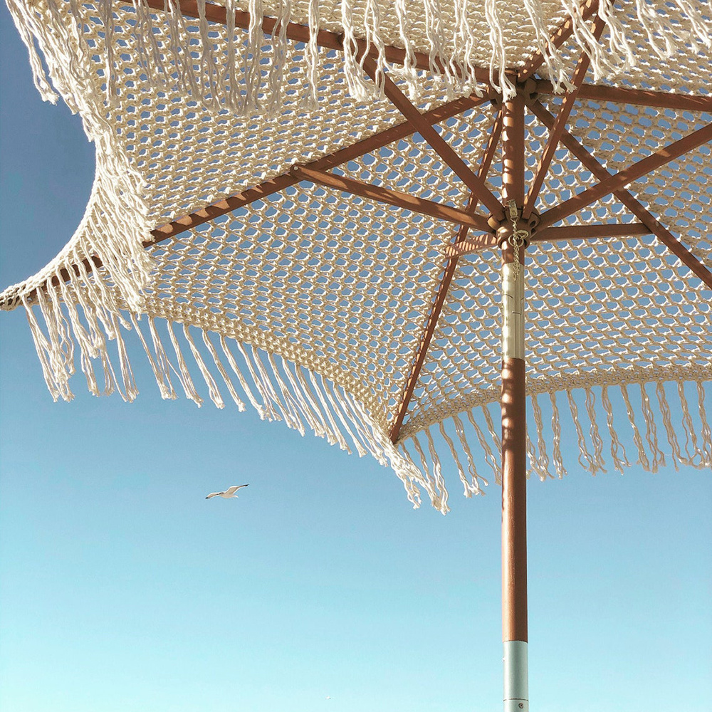 Custom Luxury Garden Parasol White Outdoor Fringe Wooden Canvas Boho Macrame Beach Umbrella With Tassels