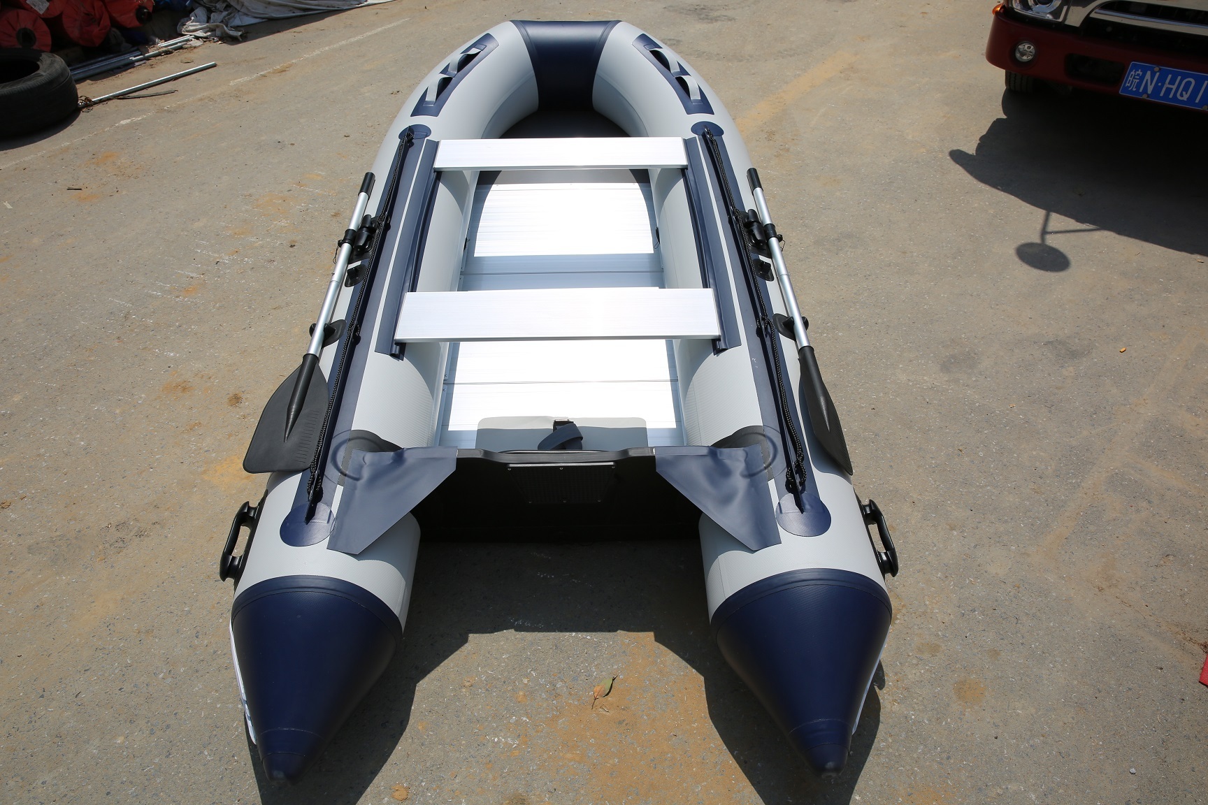 China manufactures inflatable plastic boat inflatable dinghy rescue fishing yacht boat for sale