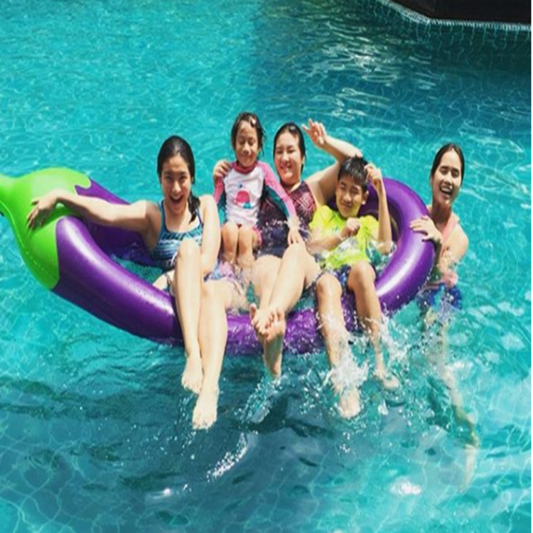 Oem Pool Float purple Eggplant shape  For Football Game  Pool Floats  eggplant Top Quality Pool Floats Soft