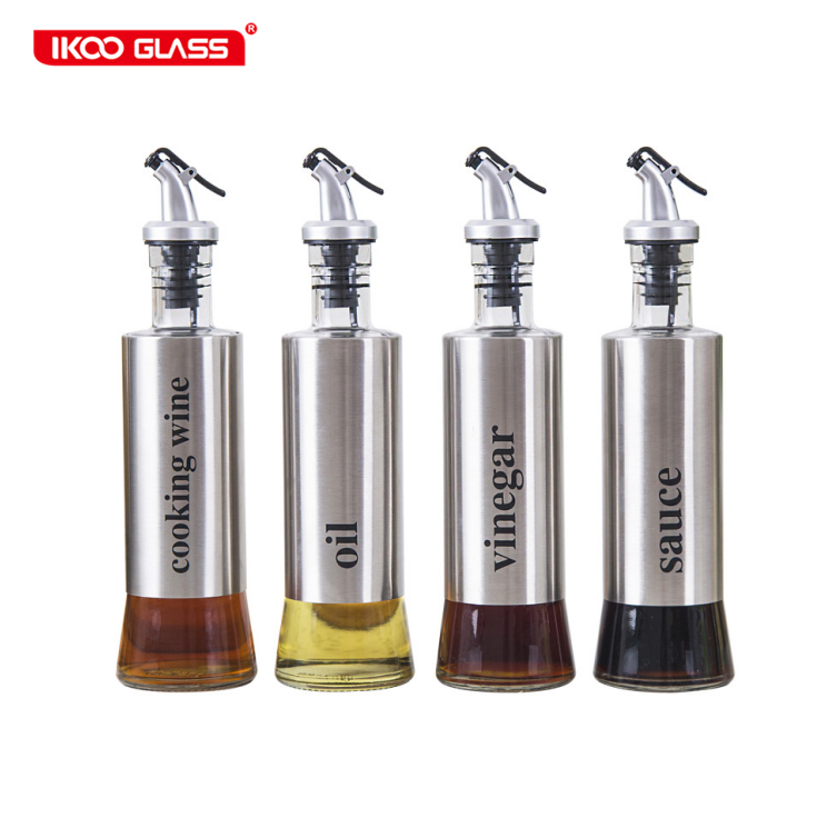 IKOO hot sale stainless steel glass oil dispenser bottle Pouring Spouts Soy Sauce Container for Kitchen