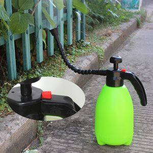 iLOT Plastic Garden Pressure sprayer 2L for agriculture and garden with 360 nozzle