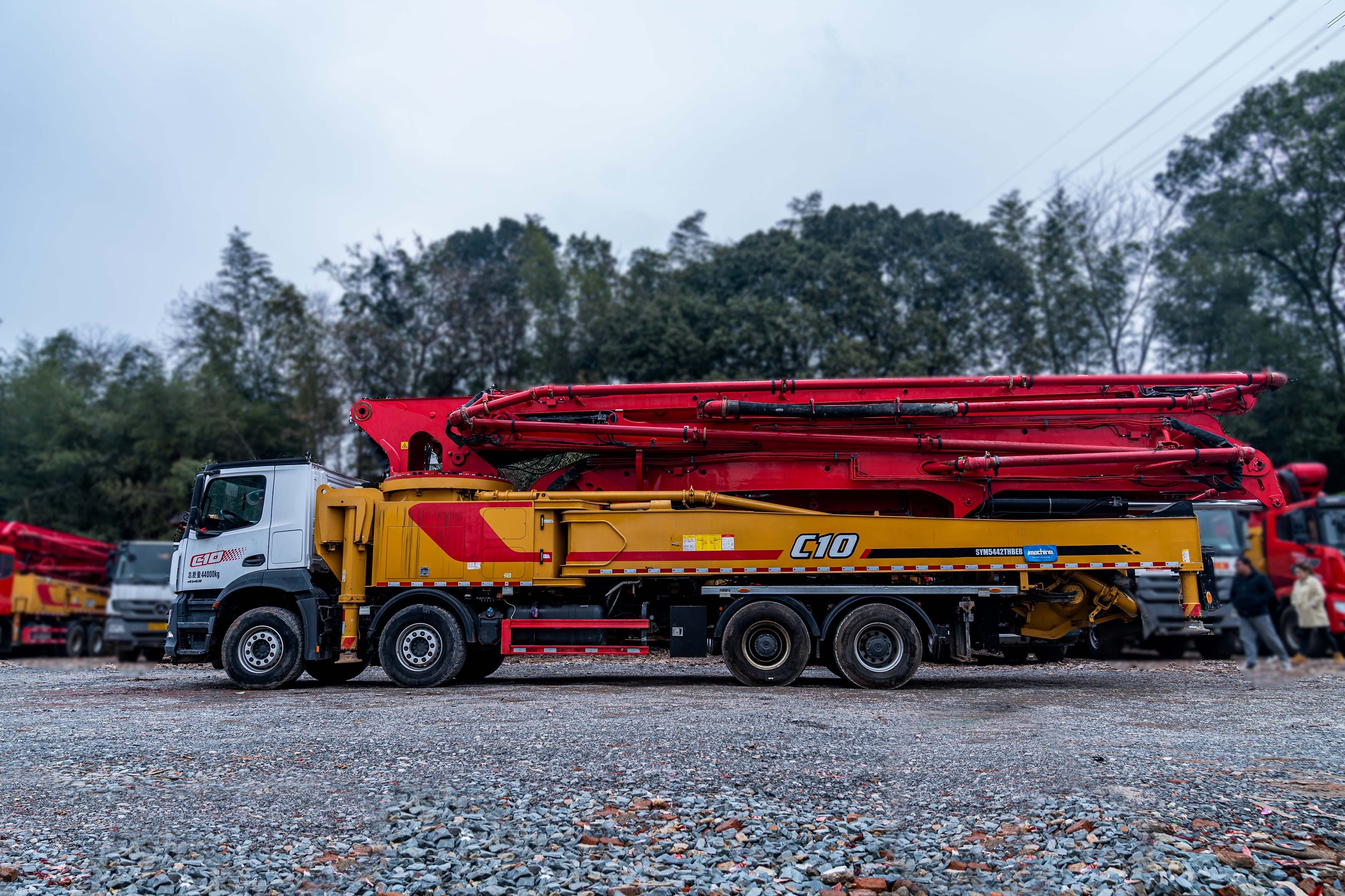 2021 Used Sanys 62m Truck Mounted Concrete Pump Benz Chassis