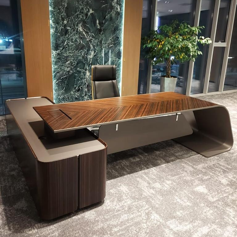 Luxurious Brands Office Desk Modern Design High End Executive Company Office Furniture For Boss