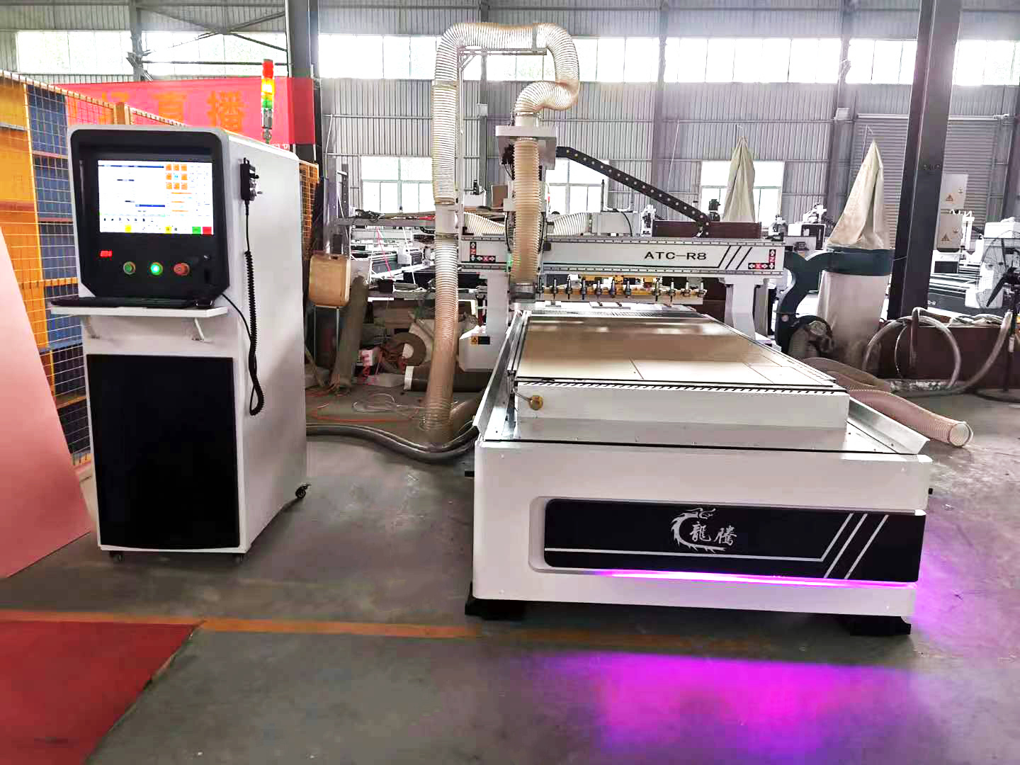 4x8 ft 3 Axis Wood CNC Router With ATC 1325 Automatic Tool Changer 3D CNC Router Engraver Machine for wood furniture