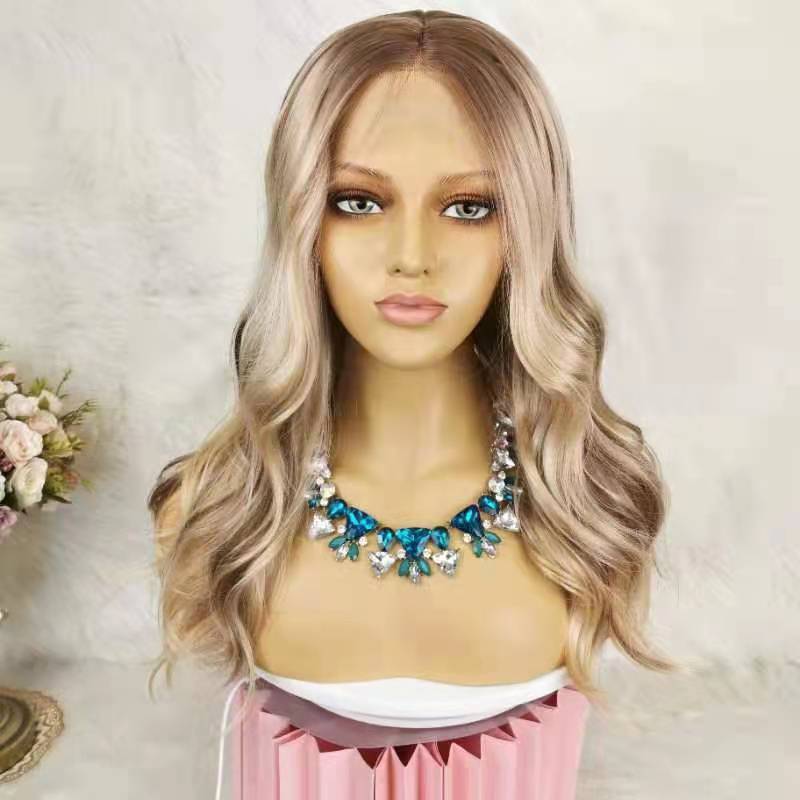 Wholesale japanese futura fiber wigs synthetic soft and smooth blonde highlight brown futura wig for white women