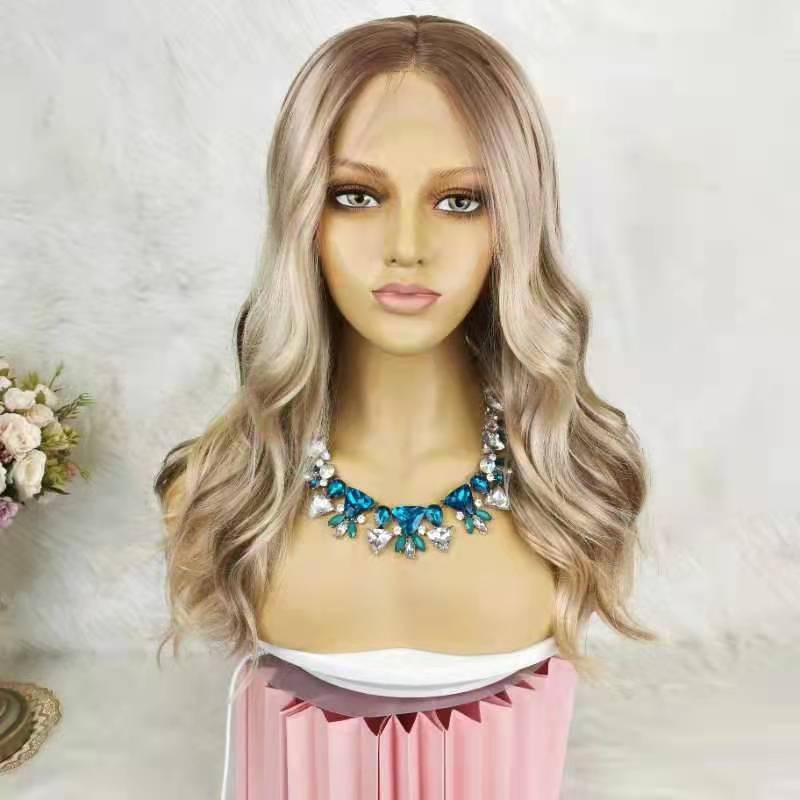 Wholesale japanese futura fiber wigs synthetic soft and smooth blonde highlight brown futura wig for white women