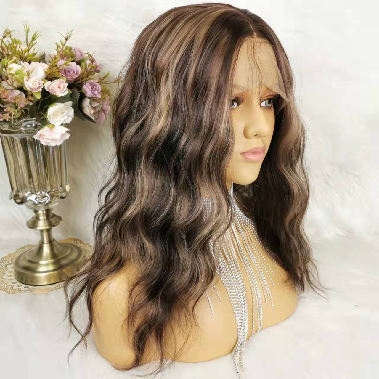 White women 18inch shoulder length wavy #4 highlight #27  front lace futura wig japanese fiber hair synthetic wigs