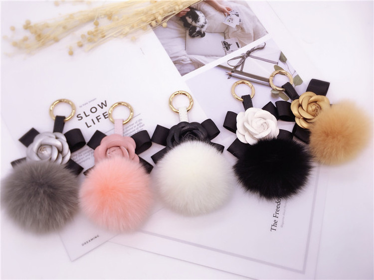 Factory Price flower Keyring charm pendant women bag fur ball key chain cute puffy bunny plush fluffy furball keychain