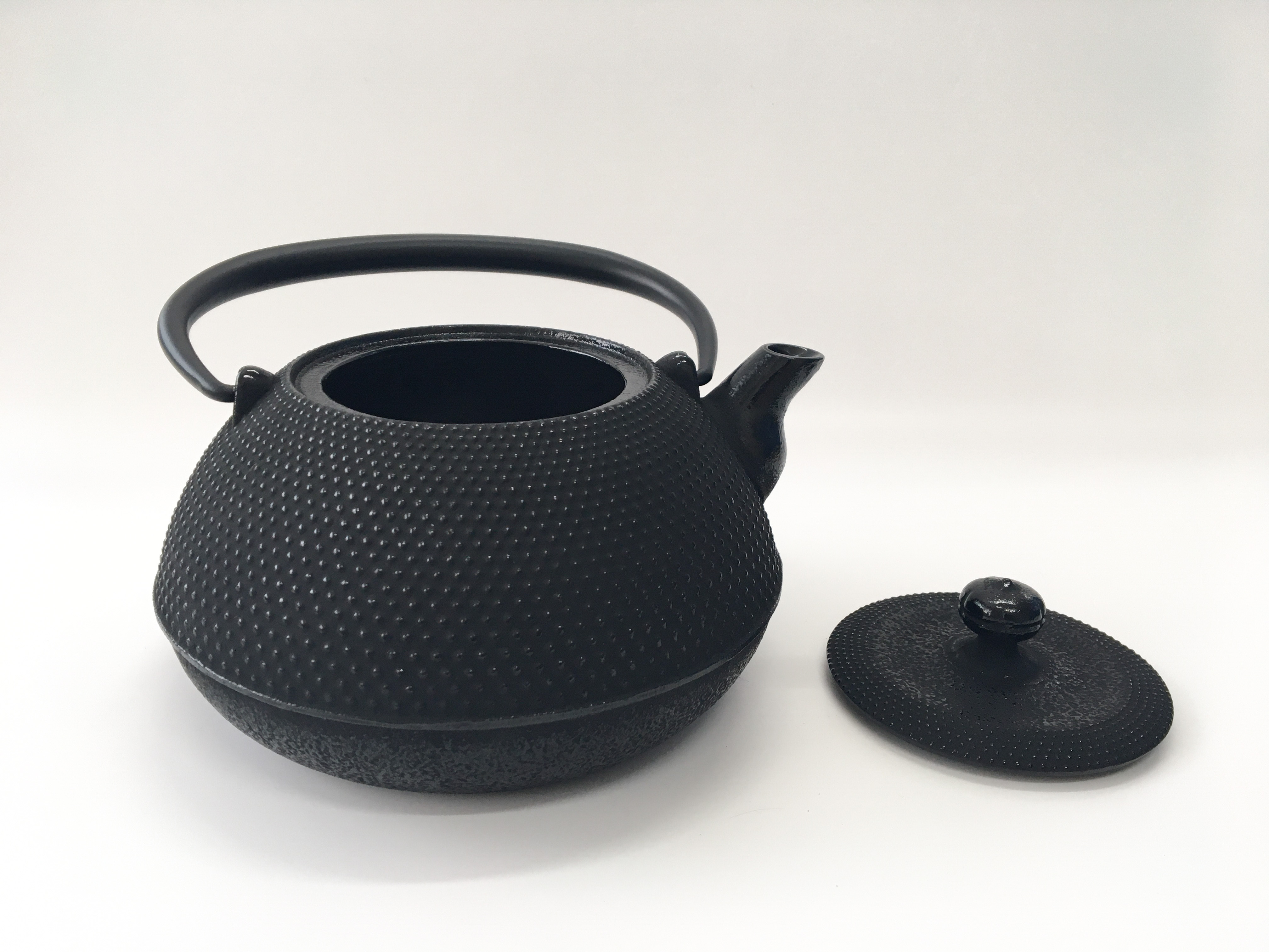 Japanese water tea kettle and tea pot cast iron made in Japan traditional style foldable handle