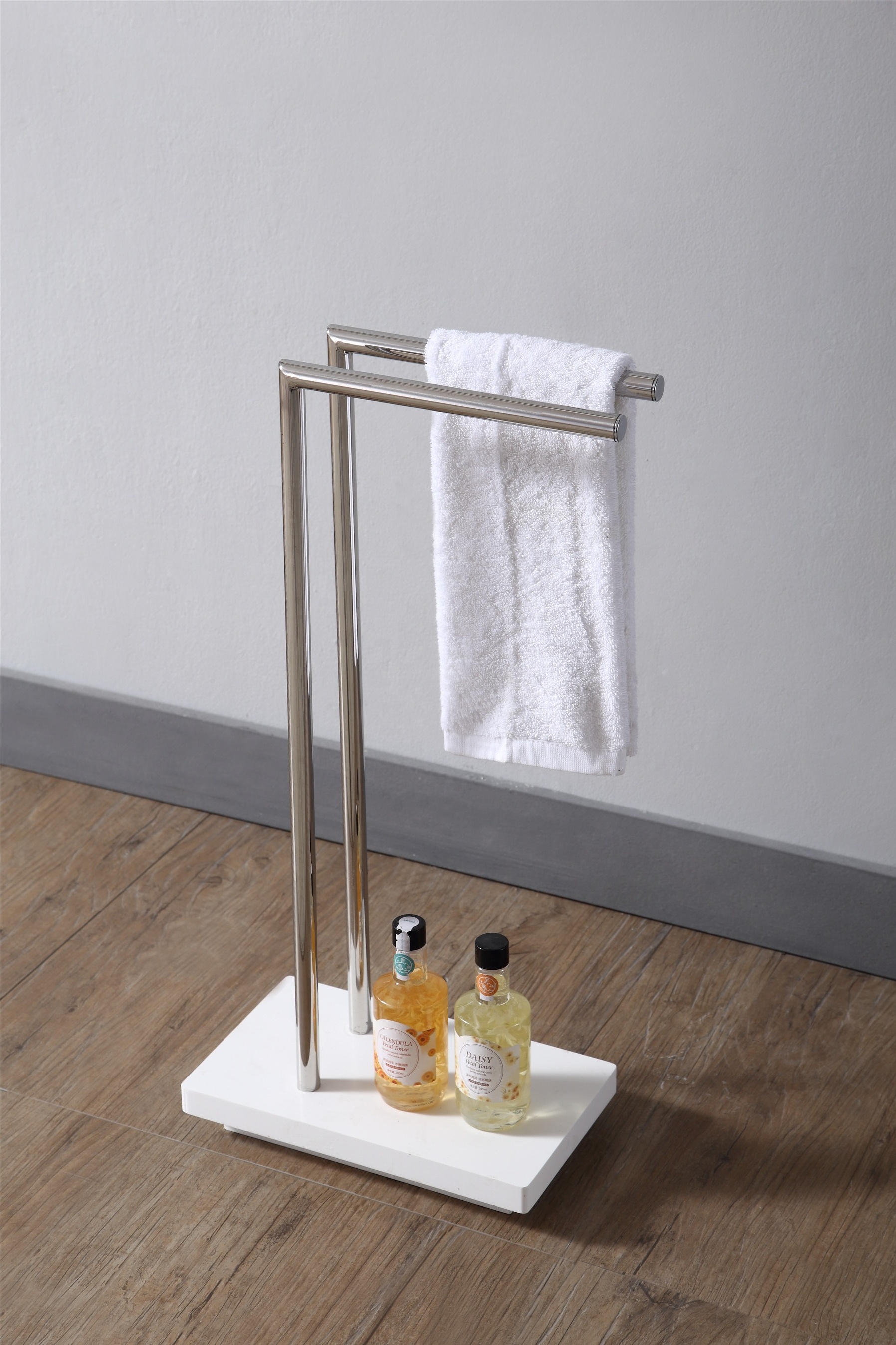 Modern Solid Surface Bathroom Accessories Free Standing Bathroom Stainless Steel Towel Rack