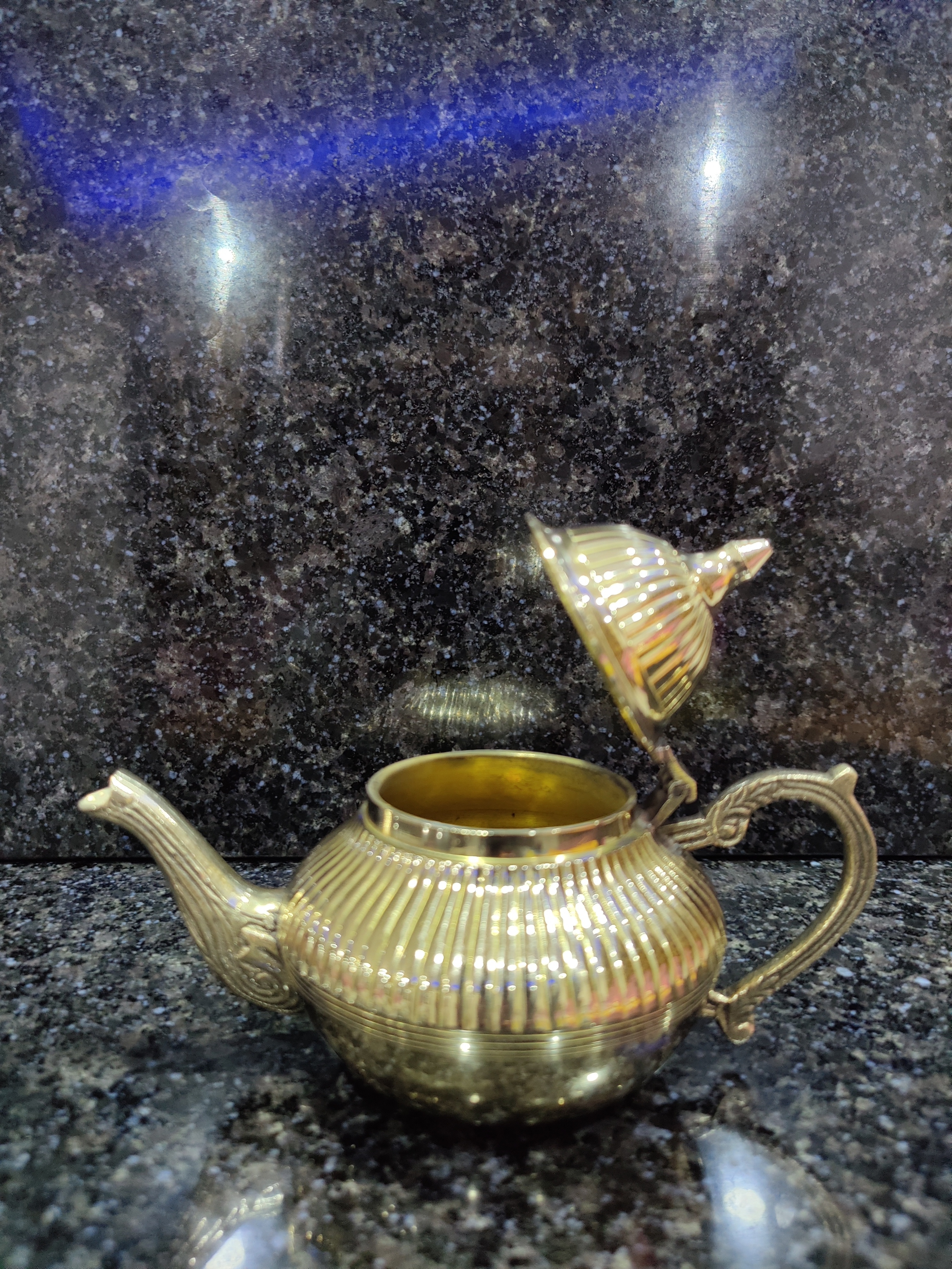 Pure Brass Hand Carved Coffee Server New Design Tea Pot BRASSl Coffee Kettle Handmade Decorative Turkish Pot