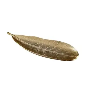 New Arrival Hot Selling Gold Plated Leaf shape Metal Serving Platter for Homeware Fruits and vegetable at Affordable Price